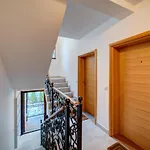 Apartment Dara